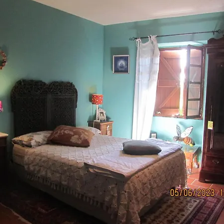 Bed and breakfast La Grange Aux Livres 3*