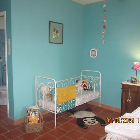 Bed and breakfast La Grange Aux Livres 3*