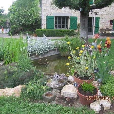 B&B La Grange Aux Livres 3*